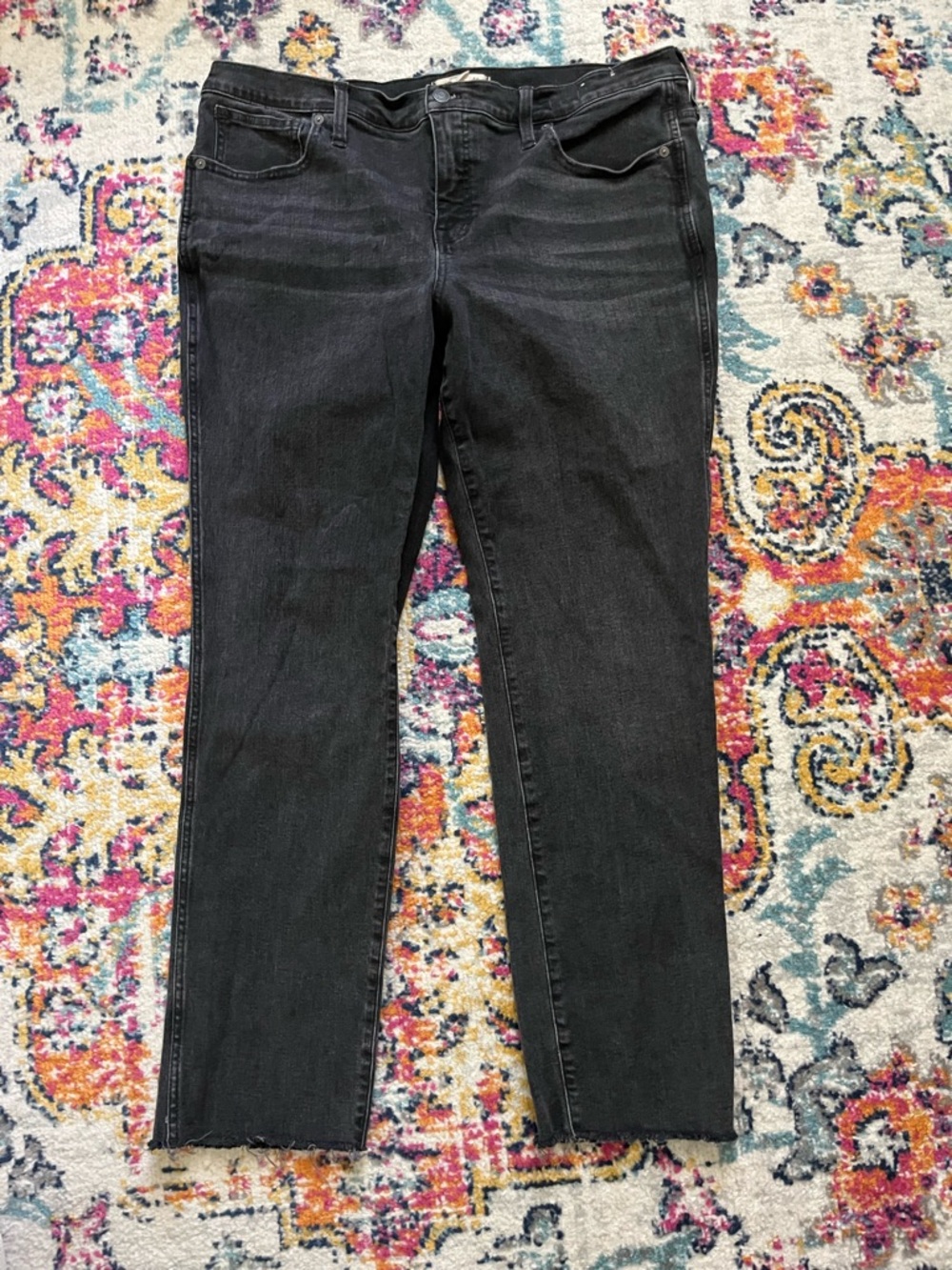 Madewell mid rise stovepipe Jeans, 33